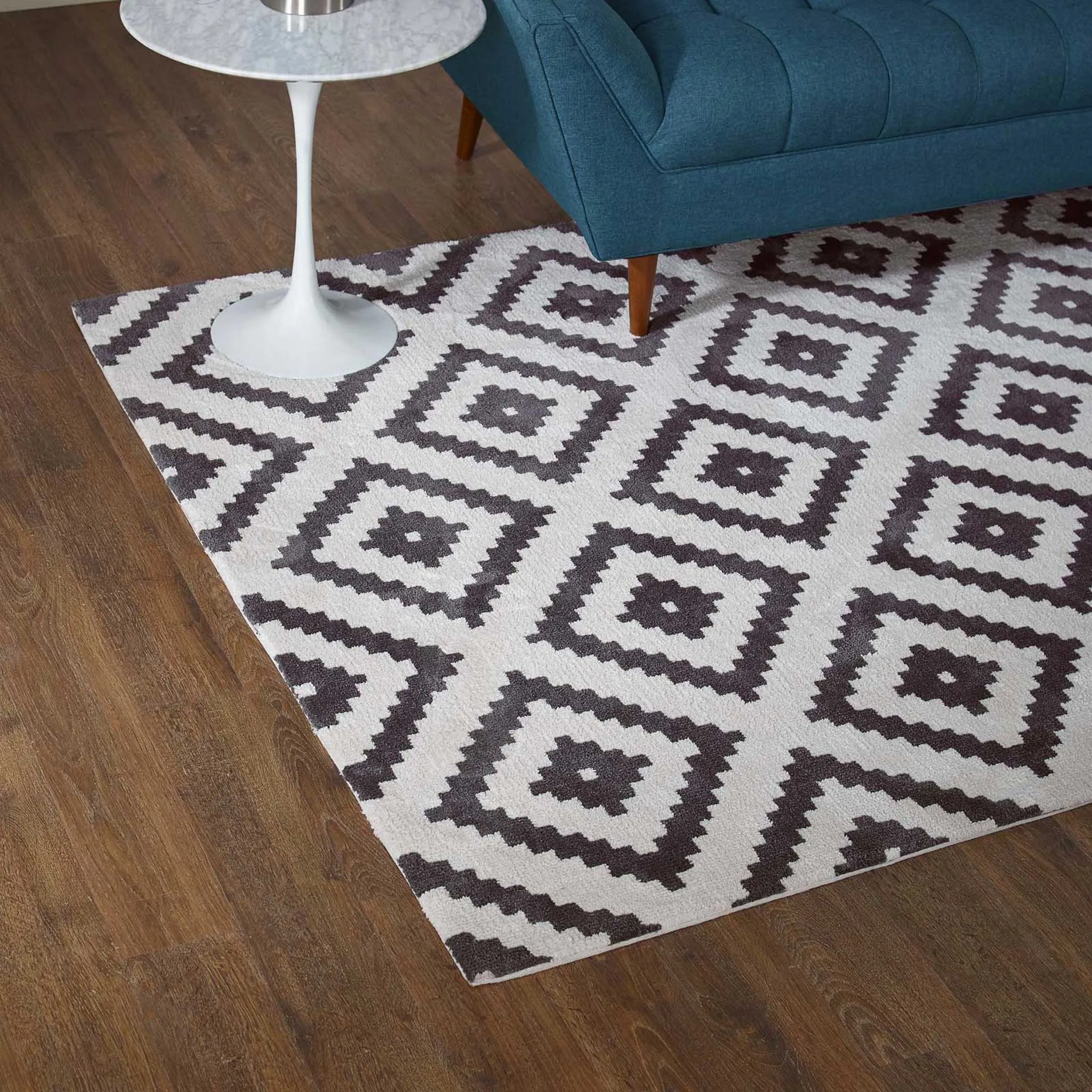 Aidan Area Rug Charcoal/Ivory