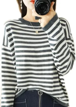 Autumn Winter Cashmere Sweater O-Neck Pullover Women's Striped Casual Long-Sleeved Loose Cashmere Sweater