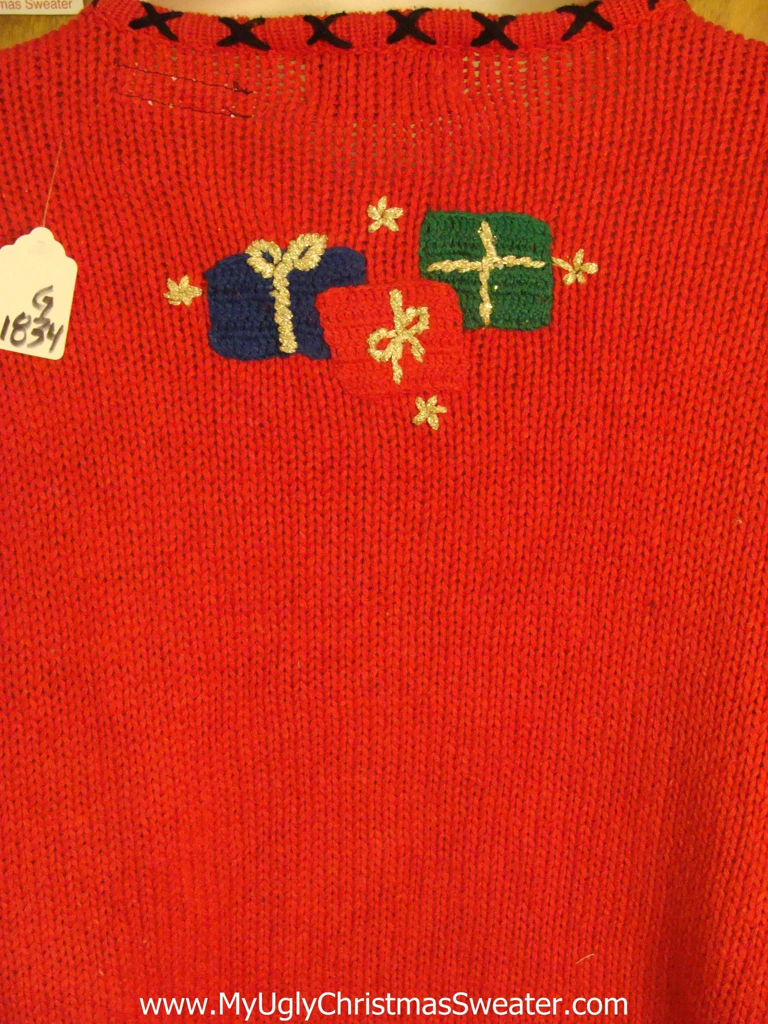 Cheaper Priced Red Cute Christmas Sweater with Lights