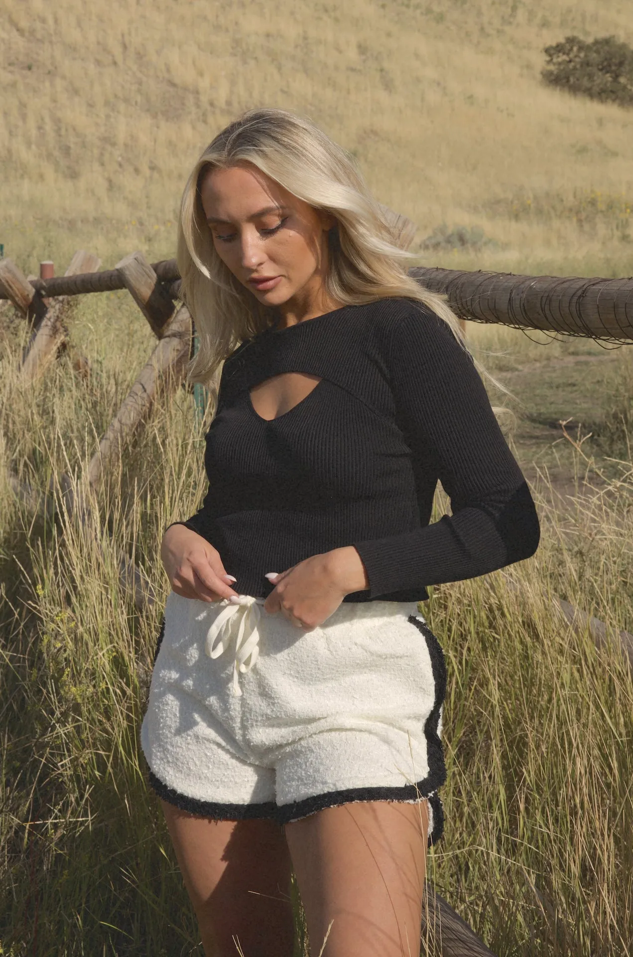 Cut Out Sweater In Black