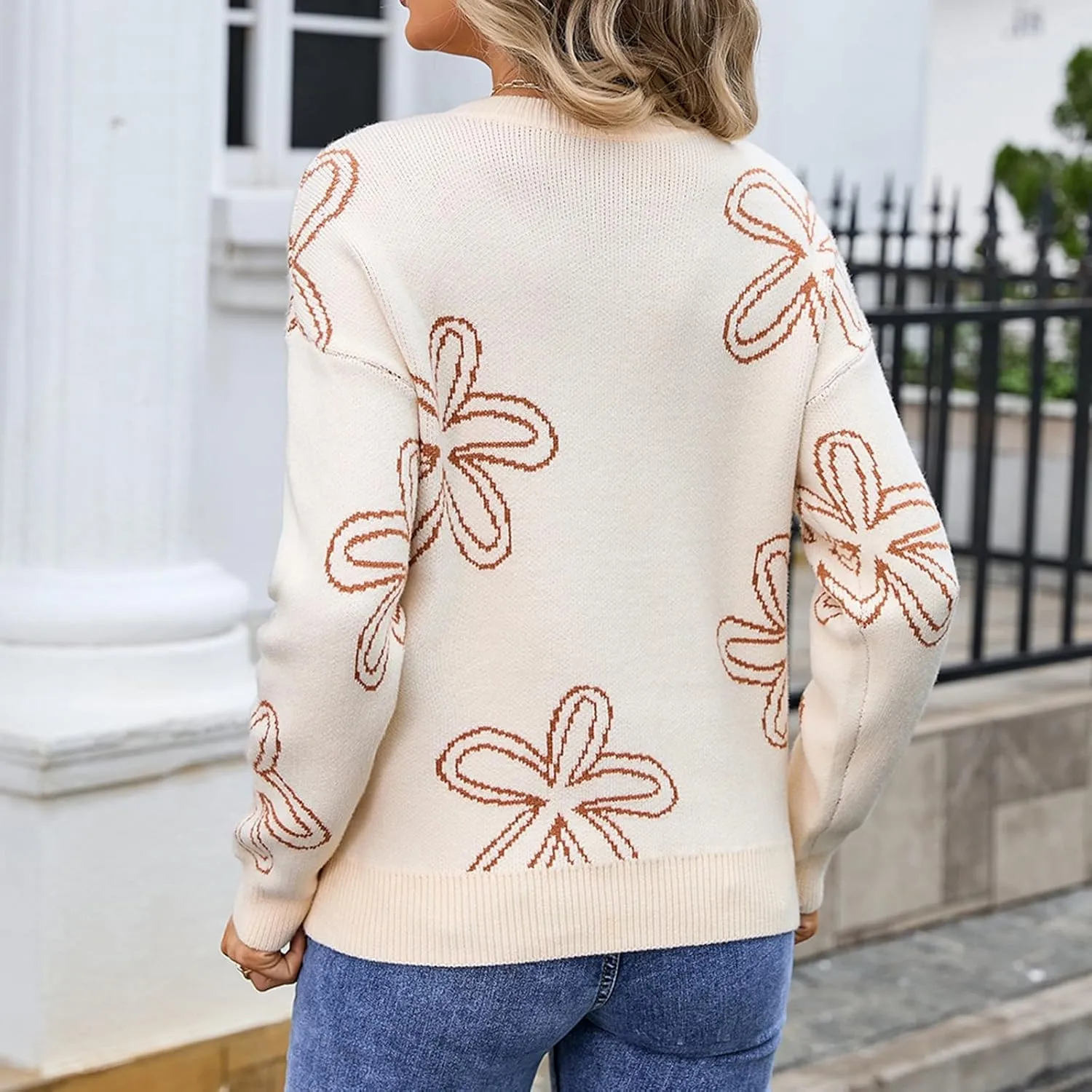 Women's Crewneck Sweater Pullover Soft Oversized Boho Floral Print Long Sleeve Knitted Jumper Tops Fall Fashion 2024